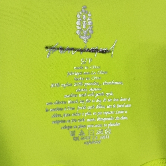 NWOT Free People Movement Good Karma Biker Shorts Size Small - Picture 5 of 5